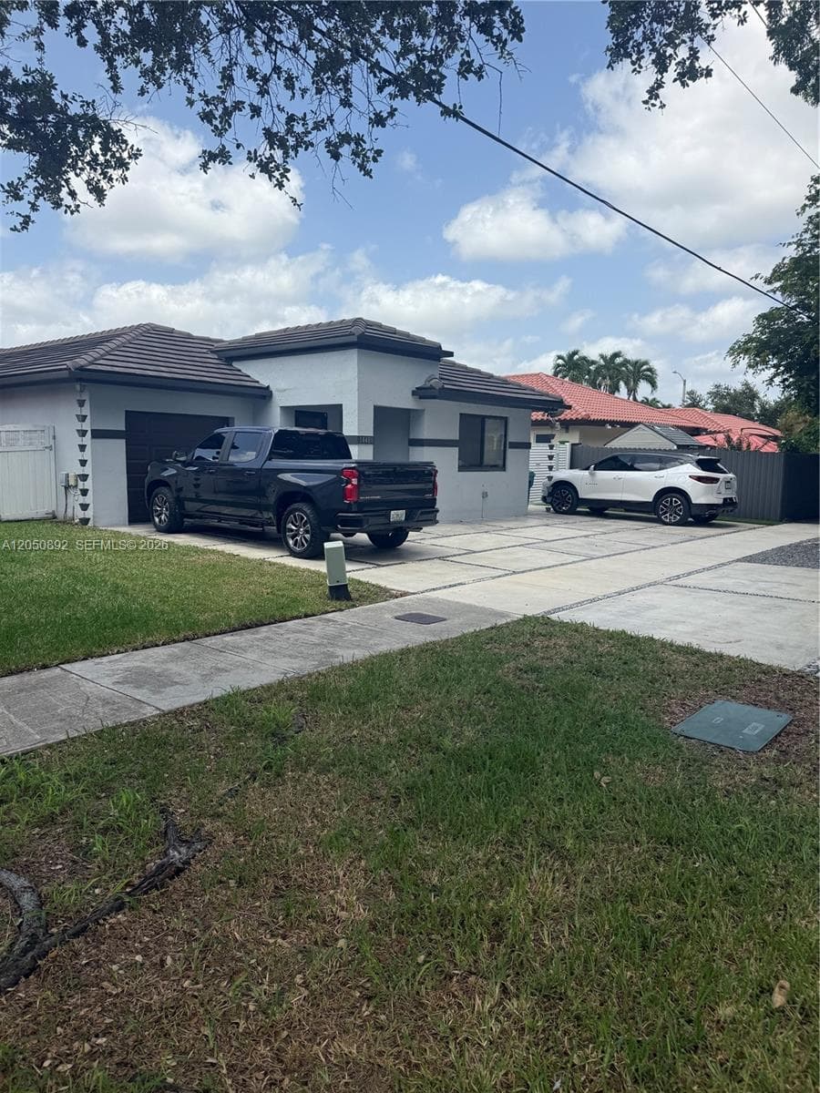 14480 SW 112th St photo 4
