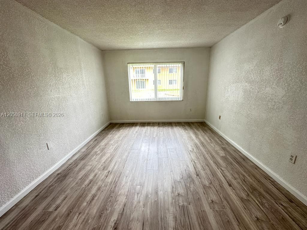 NEW WORLD CONDO APTS IV · #111 in Miami Gardens - Photo 4