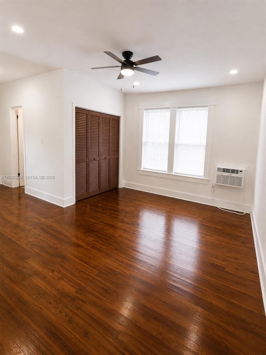 PARK FRONT CONDO · #208 in Miami Beach - Photo 2
