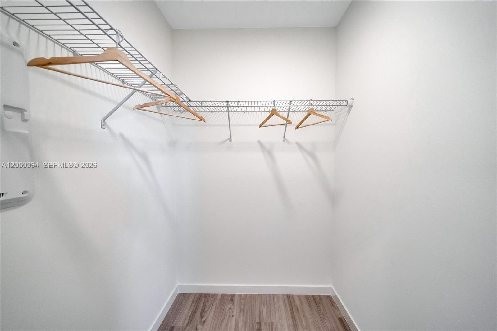 HOLLYWOOD · #VAR 1BED in Hollywood - Photo 4