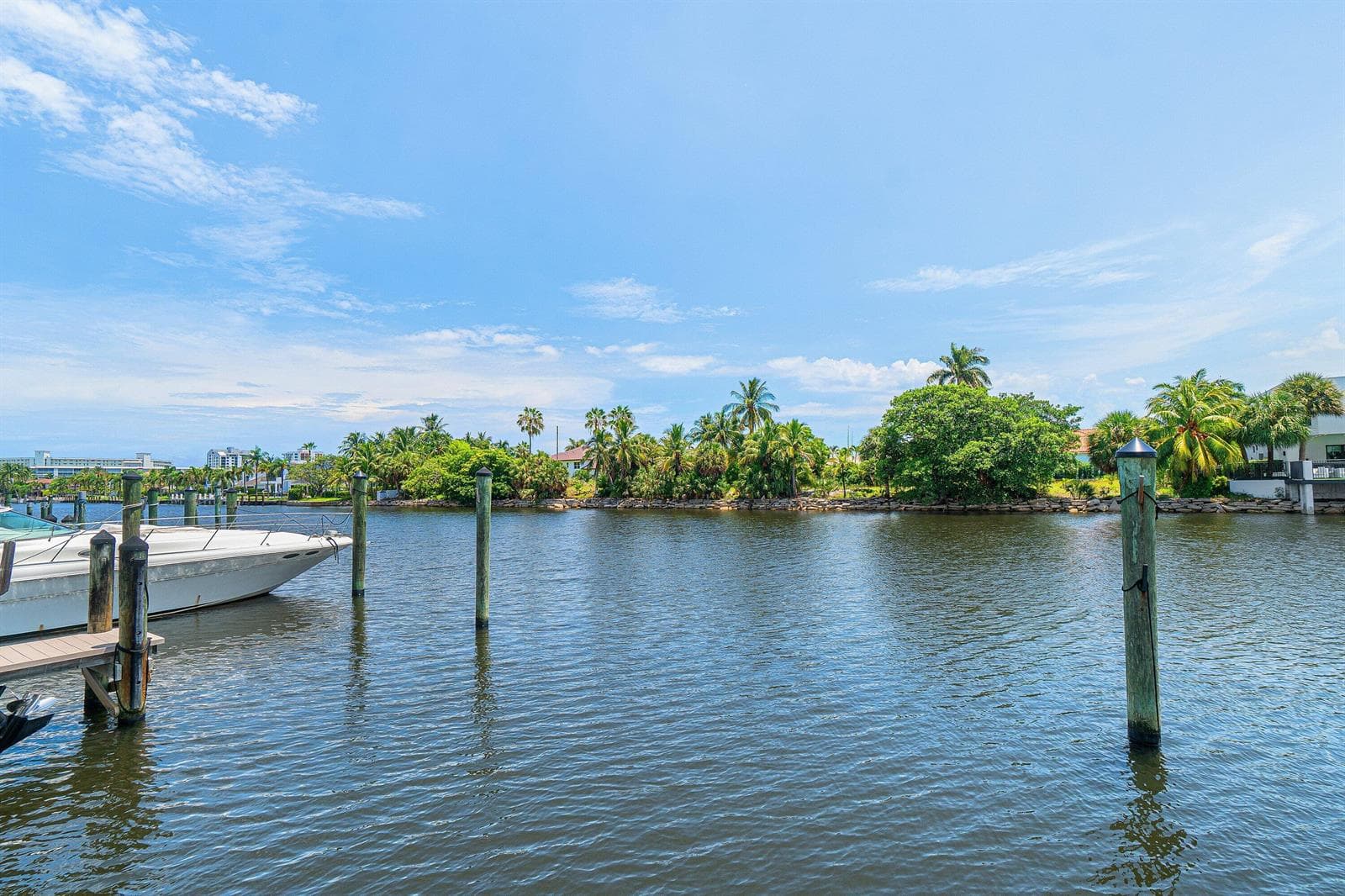 043-210CaptainsWalk-711-DelrayBeach-FL-3