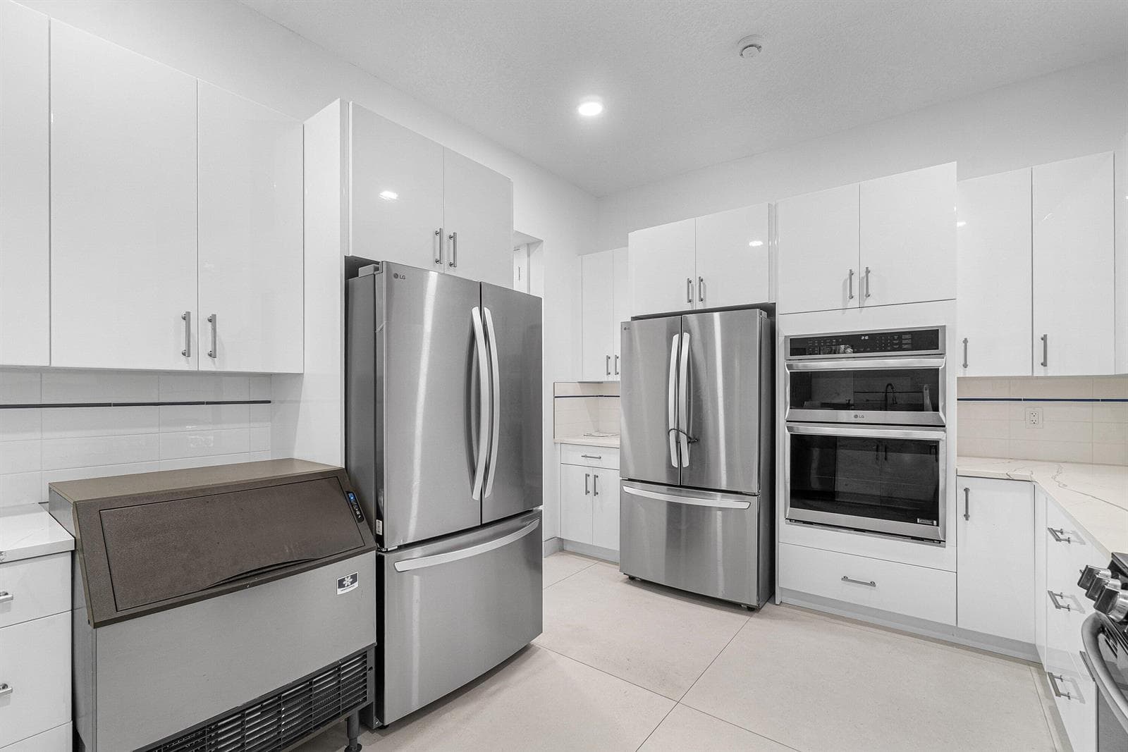 054-210CaptainsWalk-711-DelrayBeach-FL-3