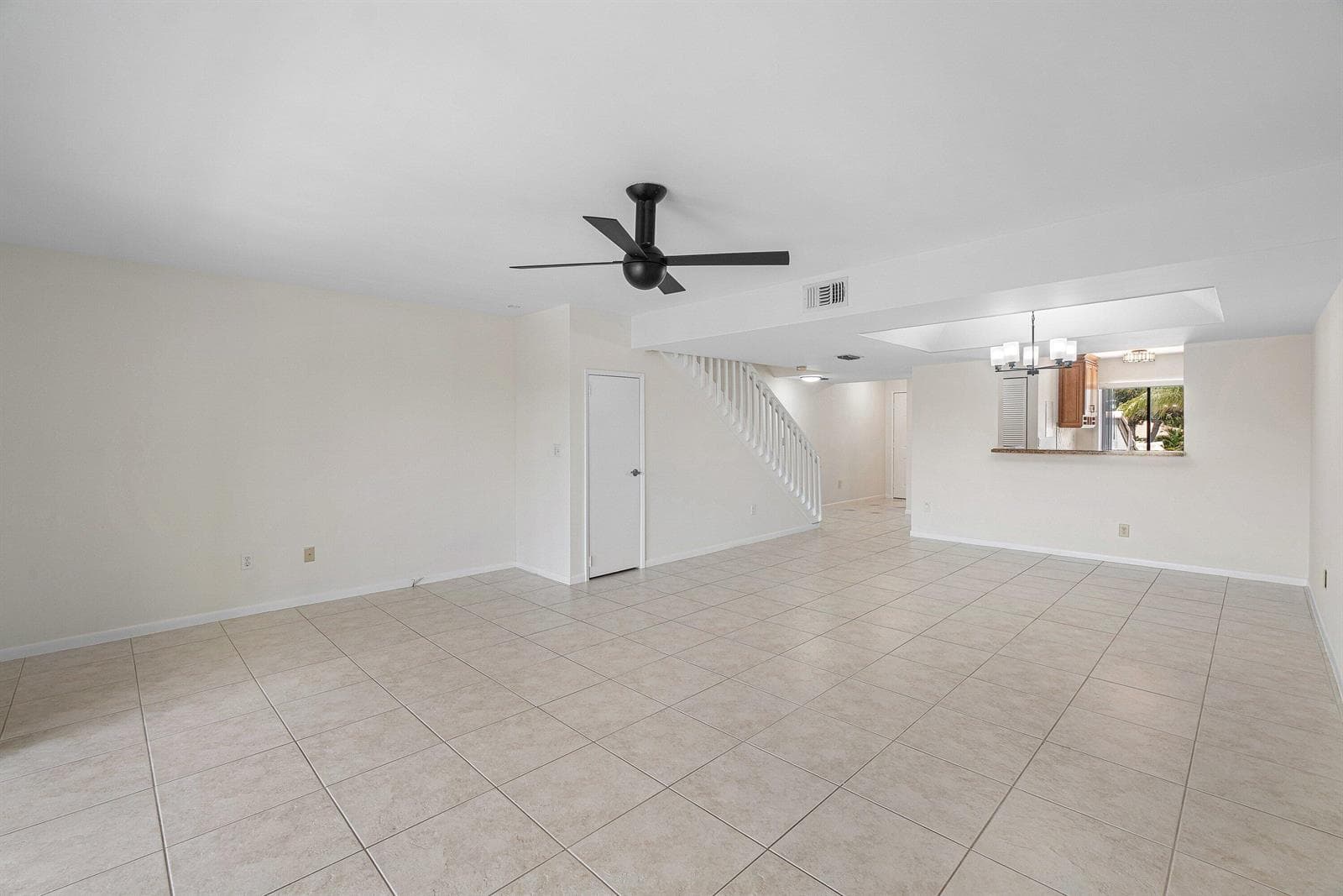 014-210CaptainsWalk-711-DelrayBeach-FL-3