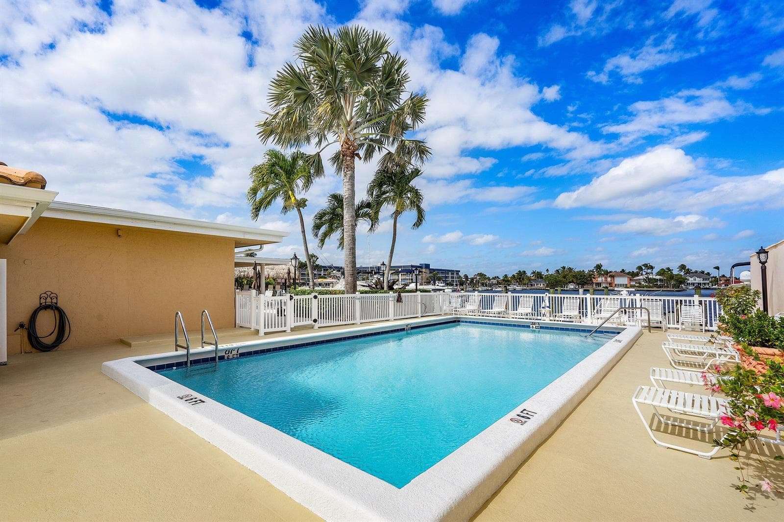 060-210CaptainsWalk-711-DelrayBeach-FL-3