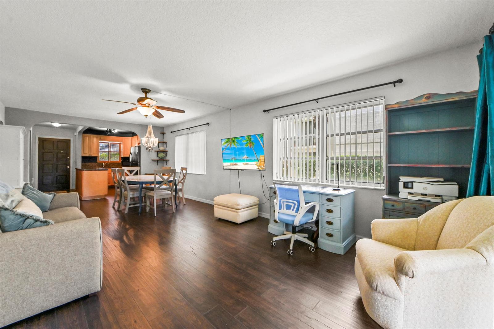 17 Living room 04