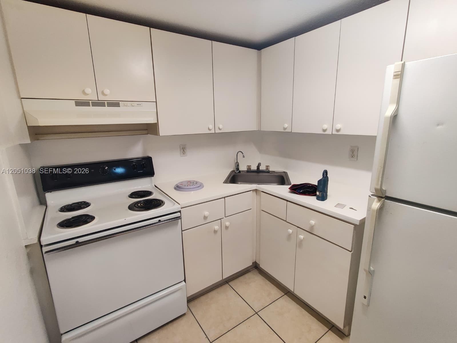 LAS ESTRELLAS CONDO · #414 in Hialeah - Photo 8
