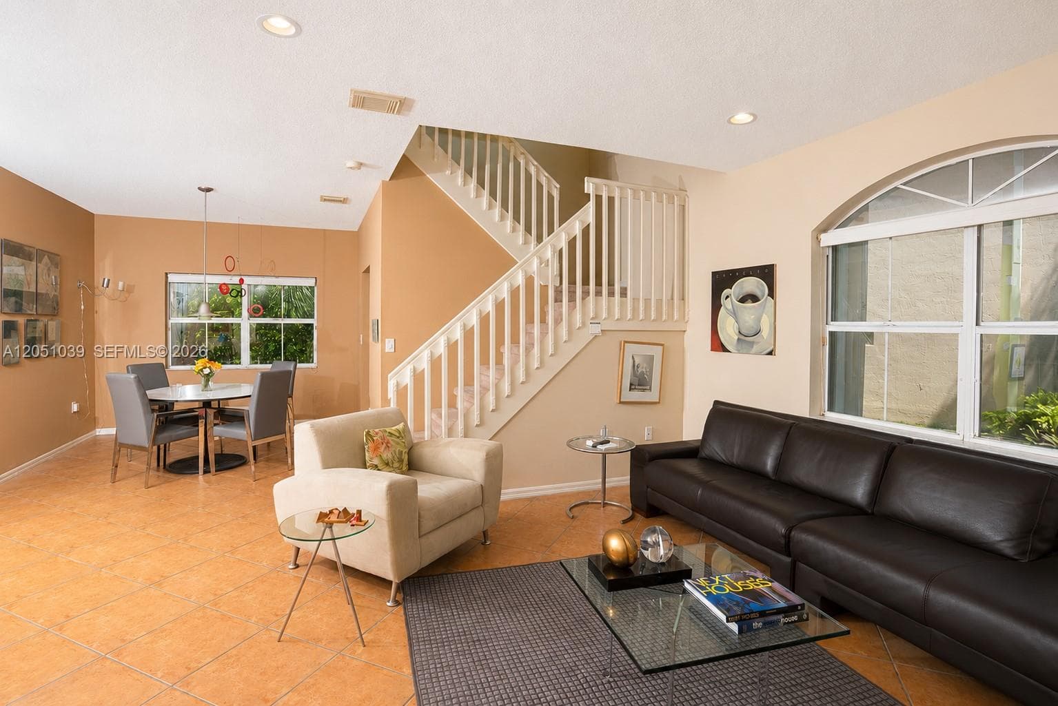 1115 Weeping Willow Way photo 5