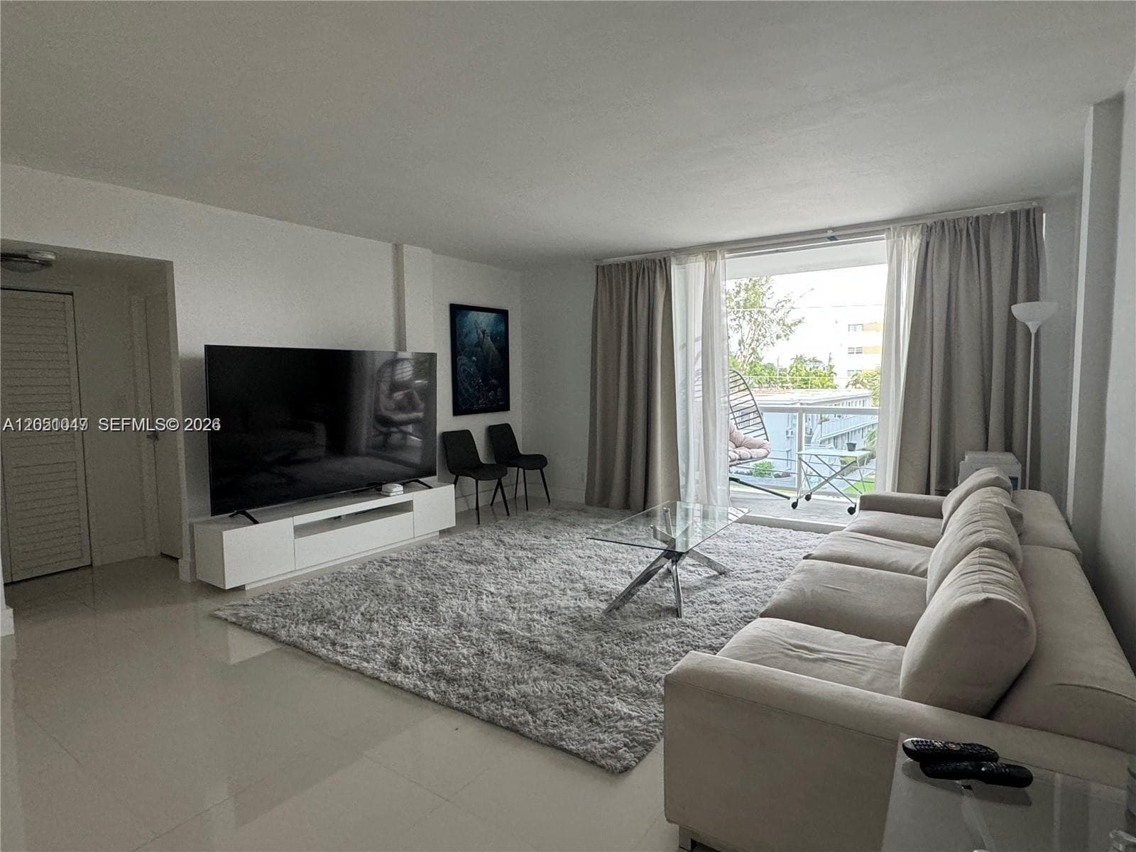 London Towers · #302S in Bay Harbor Islands - Photo 2