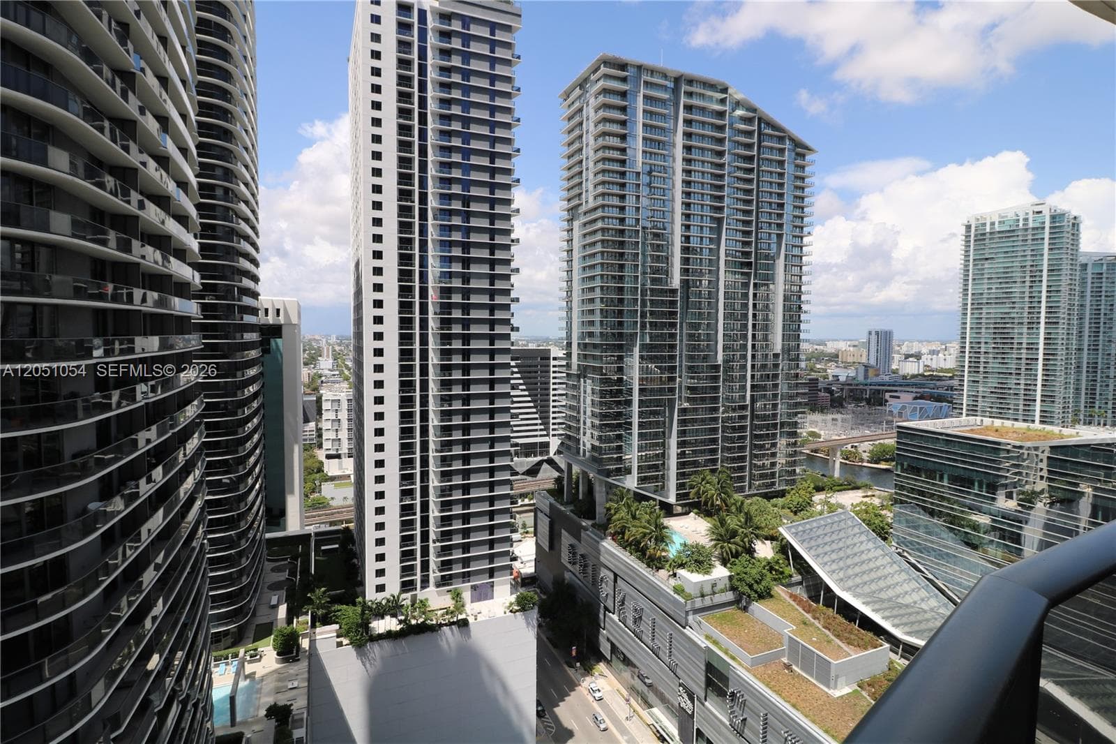SLS Lux · #2601 in Miami - Photo 40