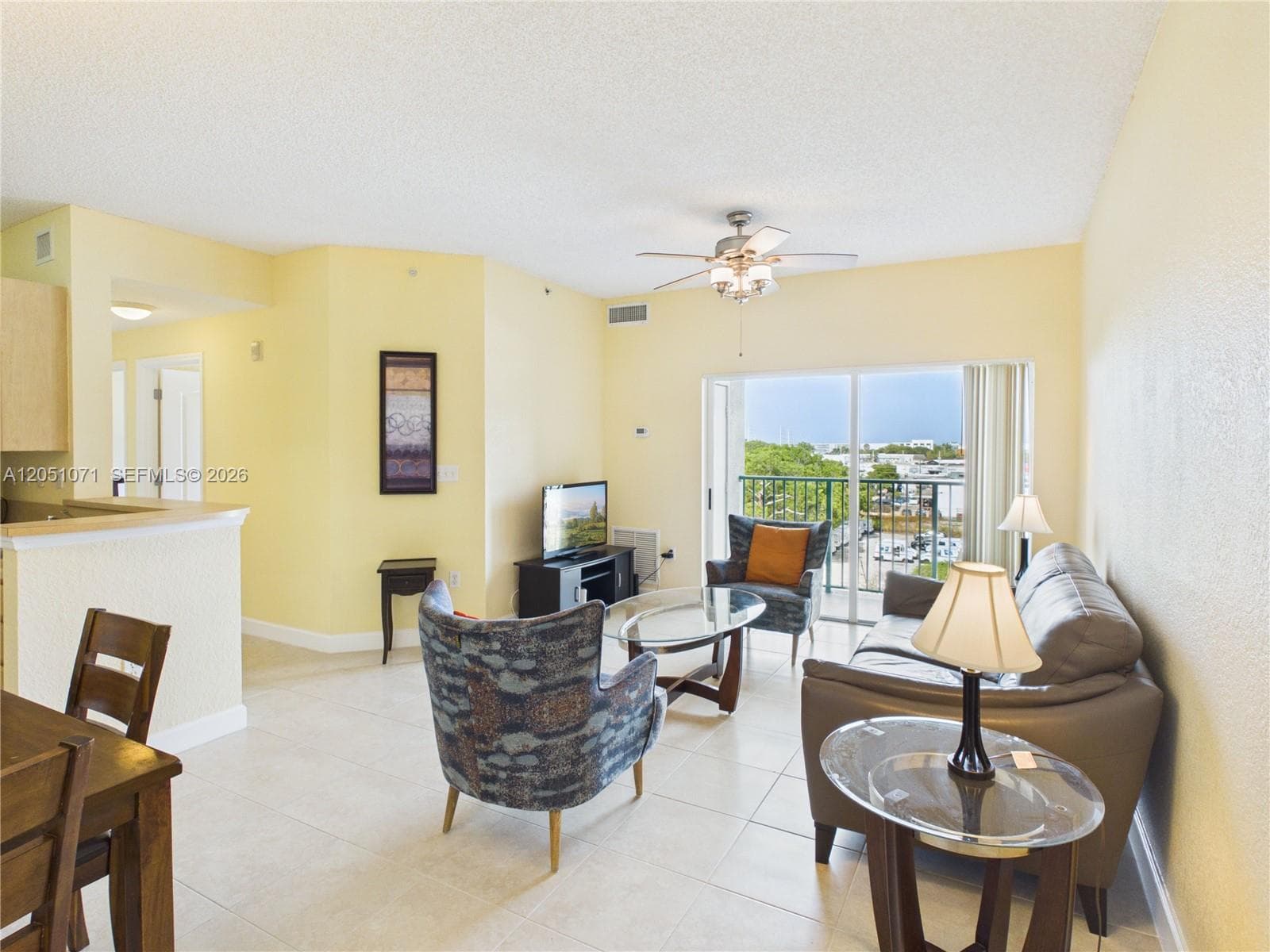 Valencia Condo · #502 in South Miami - Photo 2