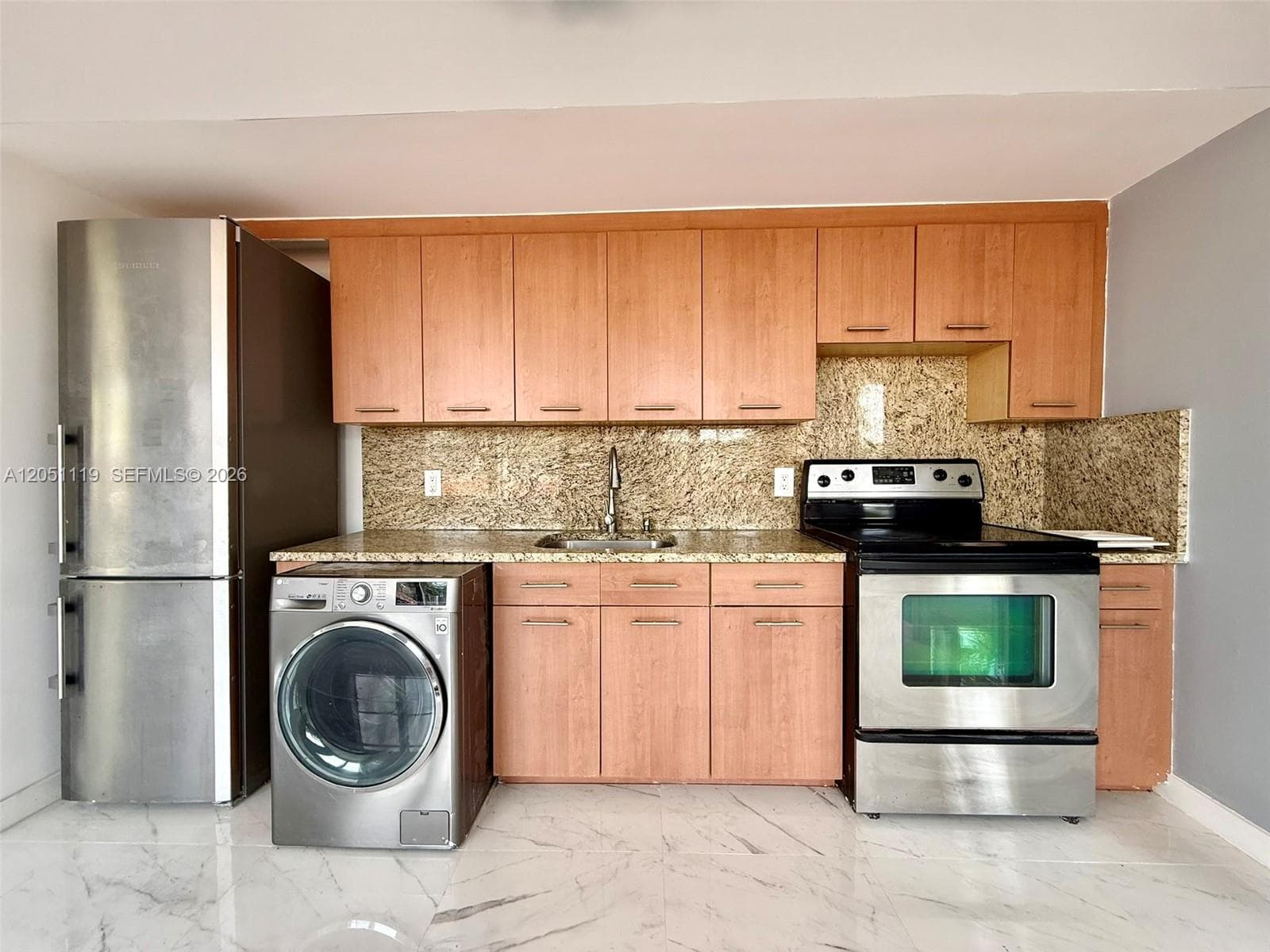 PENN PLAZA CONDO · #302 in Miami Beach - Photo 10