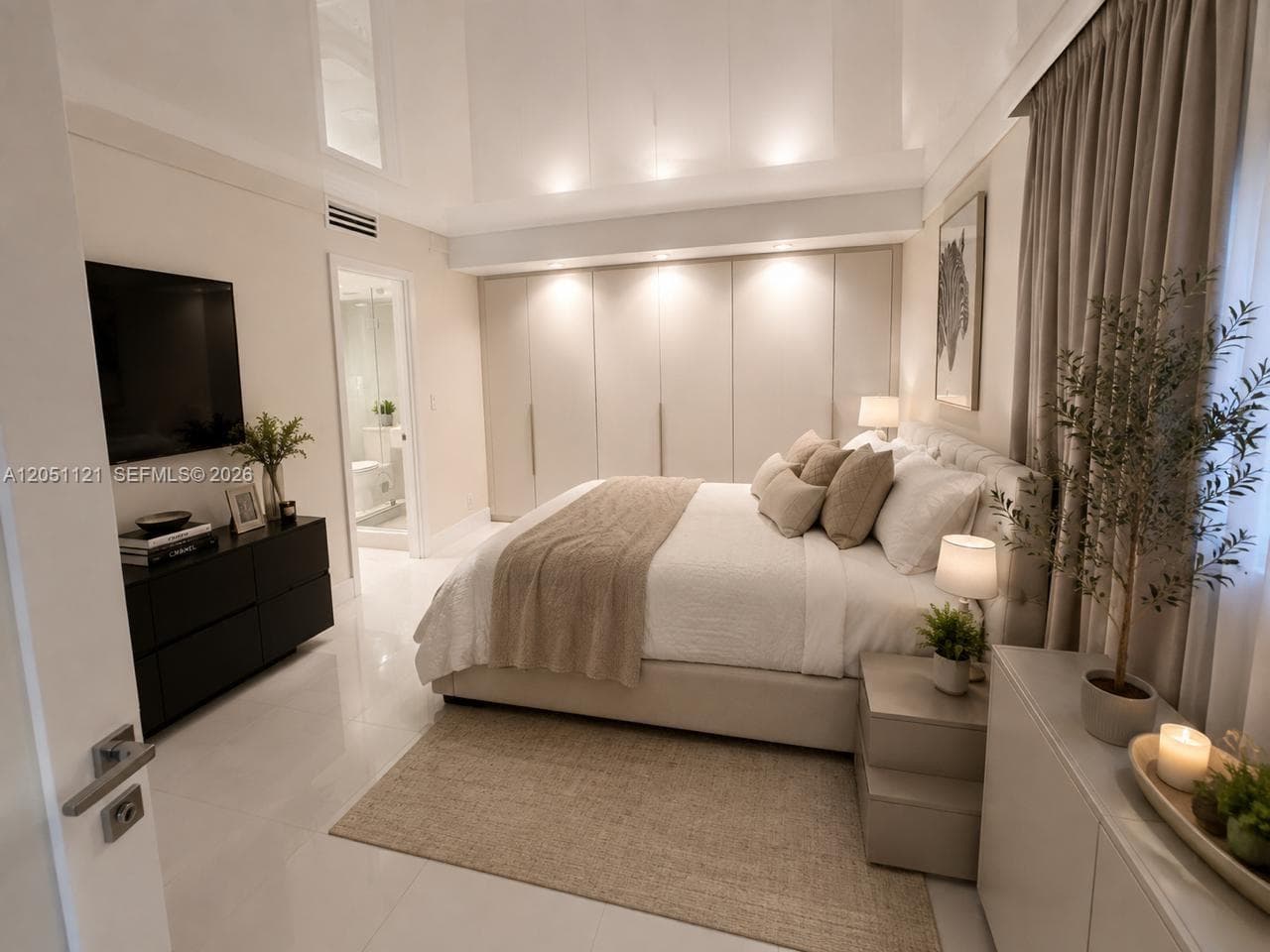 MALAGA TOWERS CONDO · #2C in Hallandale Beach - Photo 7
