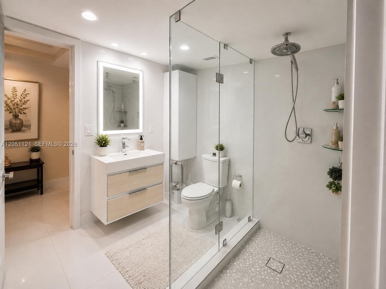 MALAGA TOWERS CONDO · #2C in Hallandale Beach - Photo 9
