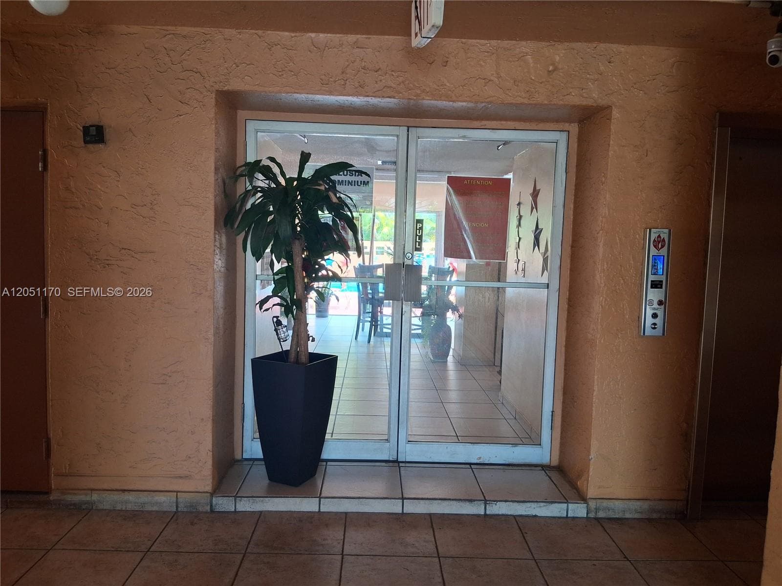 FAIR LAWN · #305 in Miami - Photo 3