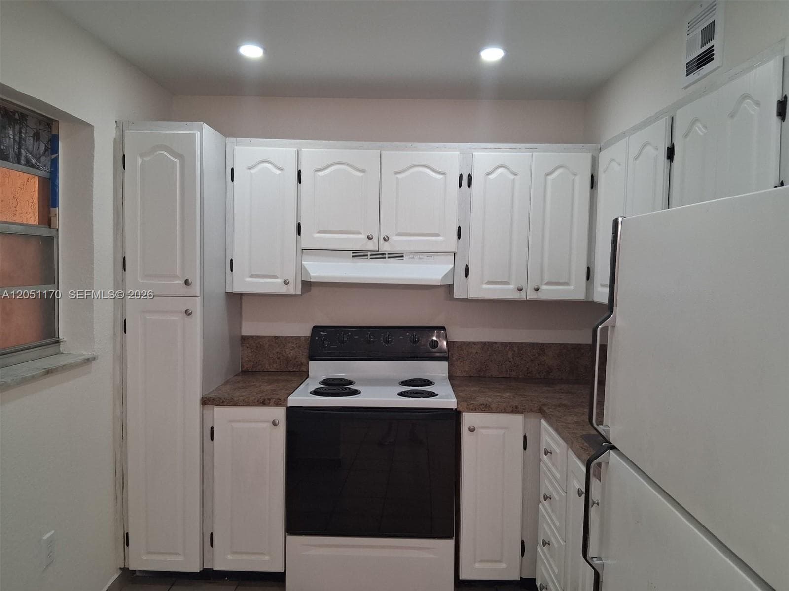 FAIR LAWN · #305 in Miami - Photo 11