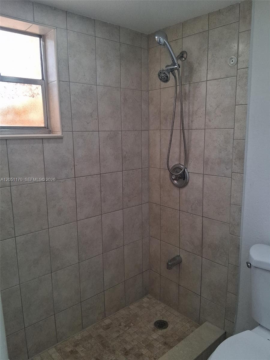 FAIR LAWN · #305 in Miami - Photo 21