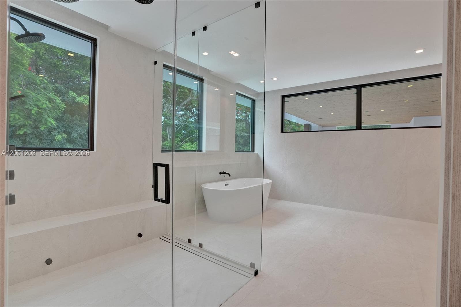 4640 Sunset Dr photo 34