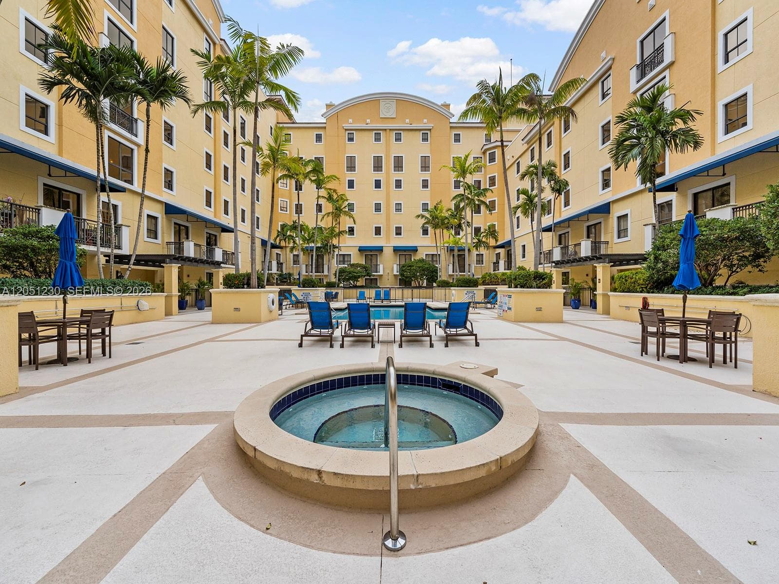 The Colonnade at Dadeland · #702 in Miami - Photo 25
