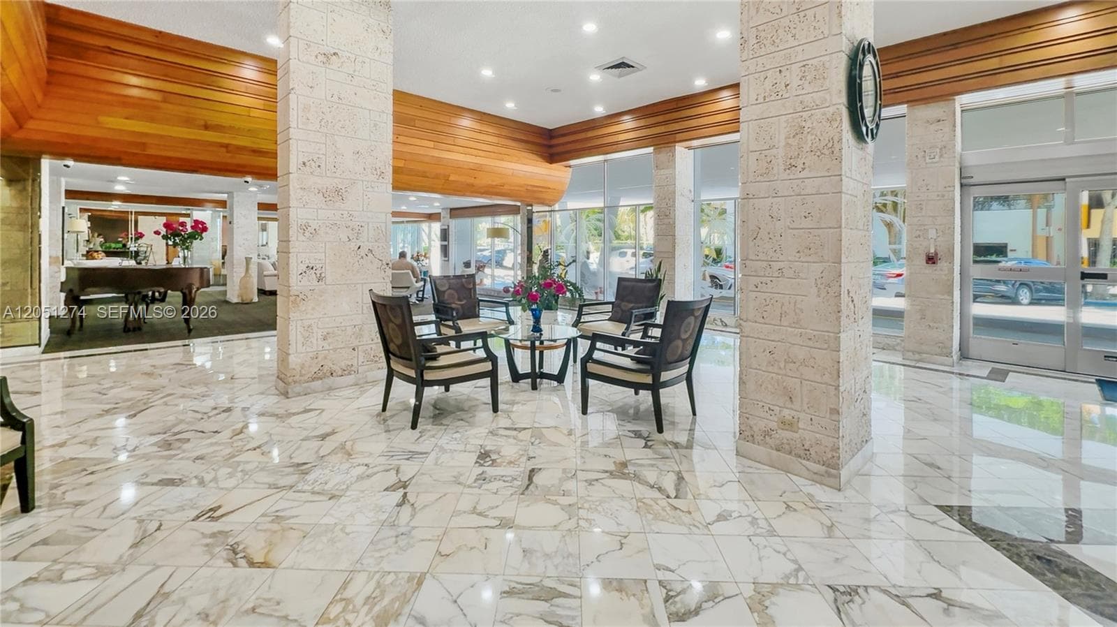 Winston Towers 500 · #1907 in Sunny Isles Beach - Photo 3