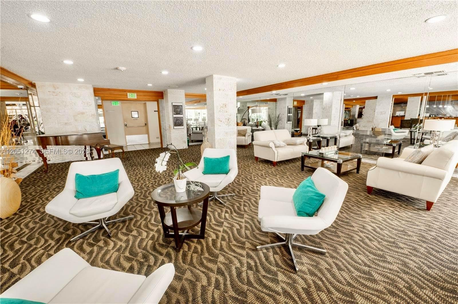 Winston Towers 500 · #1907 in Sunny Isles Beach - Photo 4