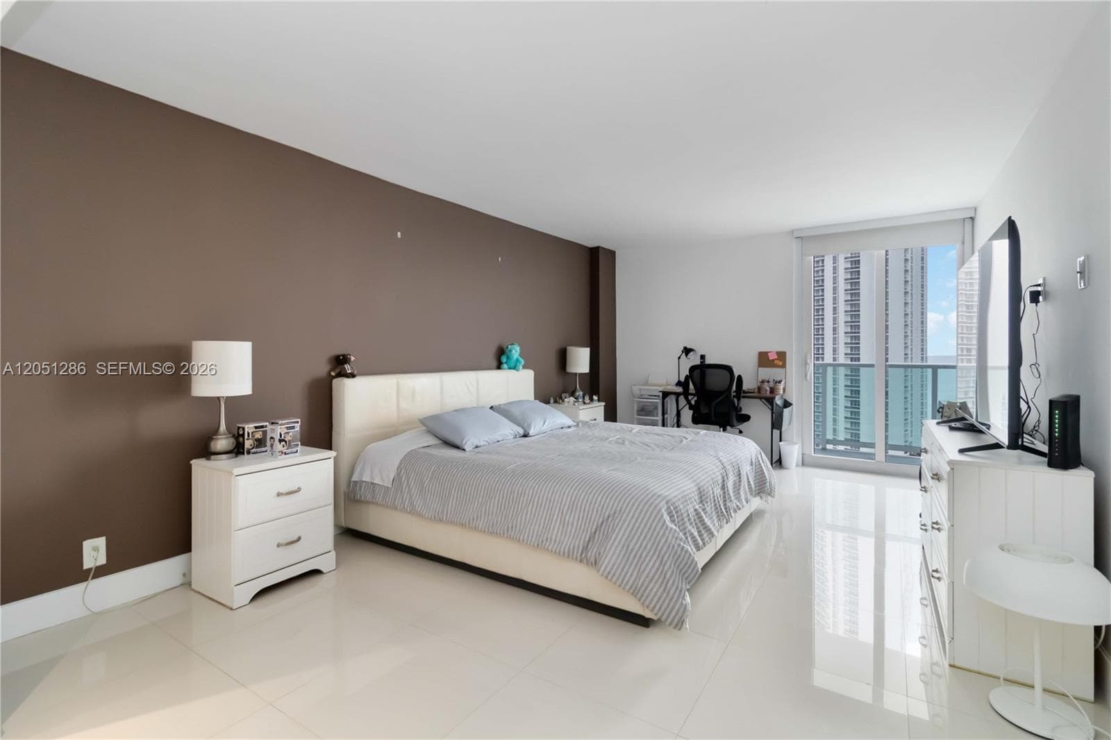 Arlen House East · #2014 in Sunny Isles Beach - Photo 6