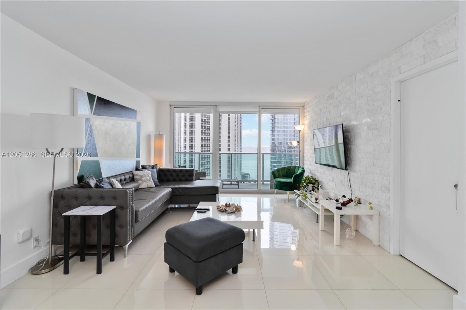 Arlen House East · #2014 in Sunny Isles Beach - Photo 17