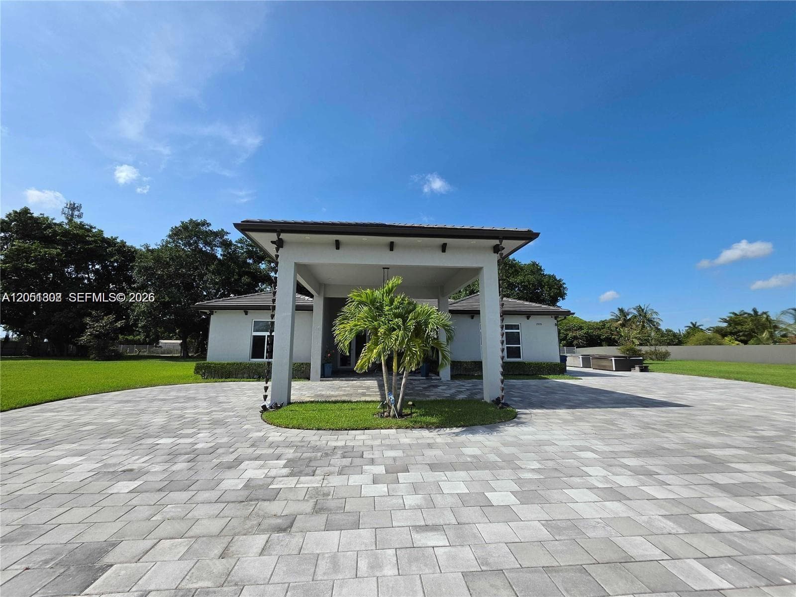 17575 SW 280 TH ST photo 3