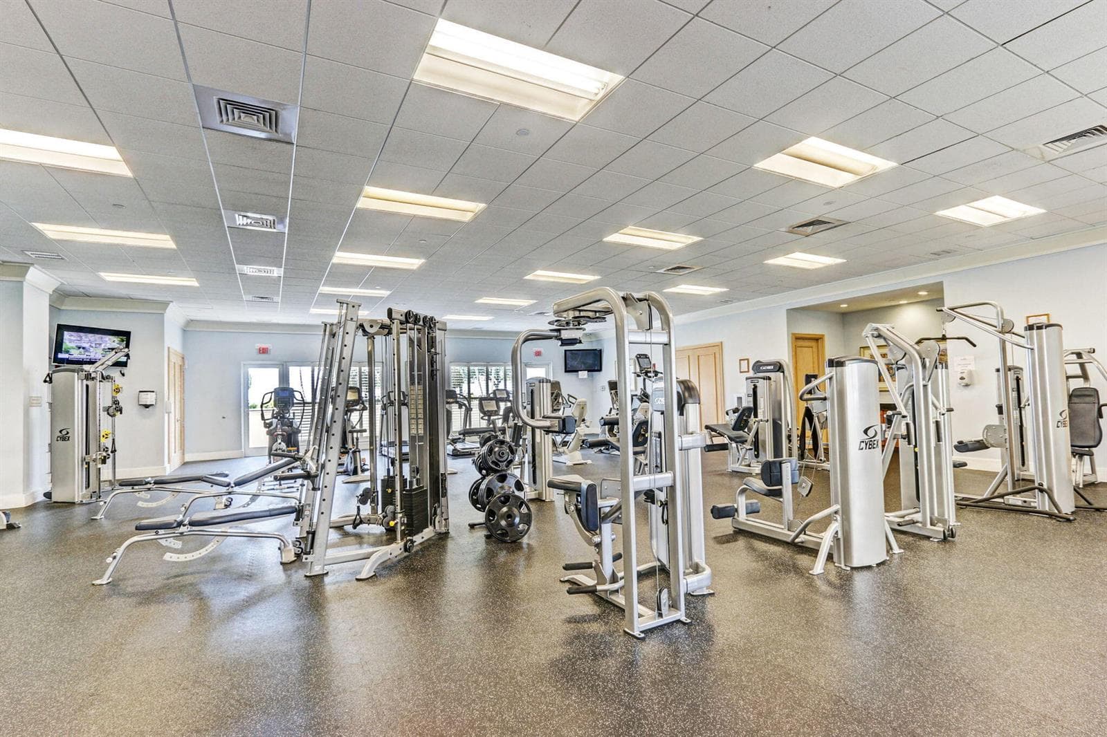 FITNESS CENTER