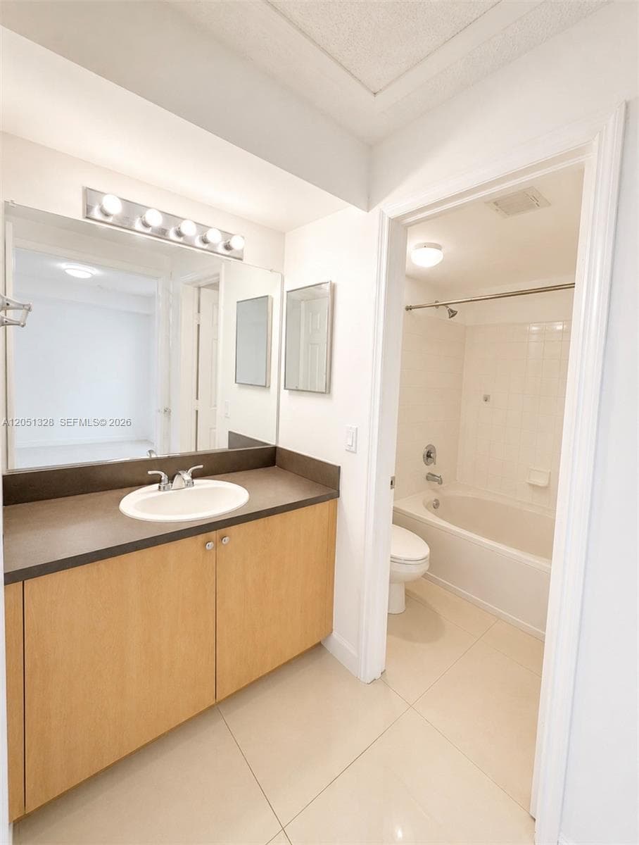 2941 NE 185th St #1311 photo 13