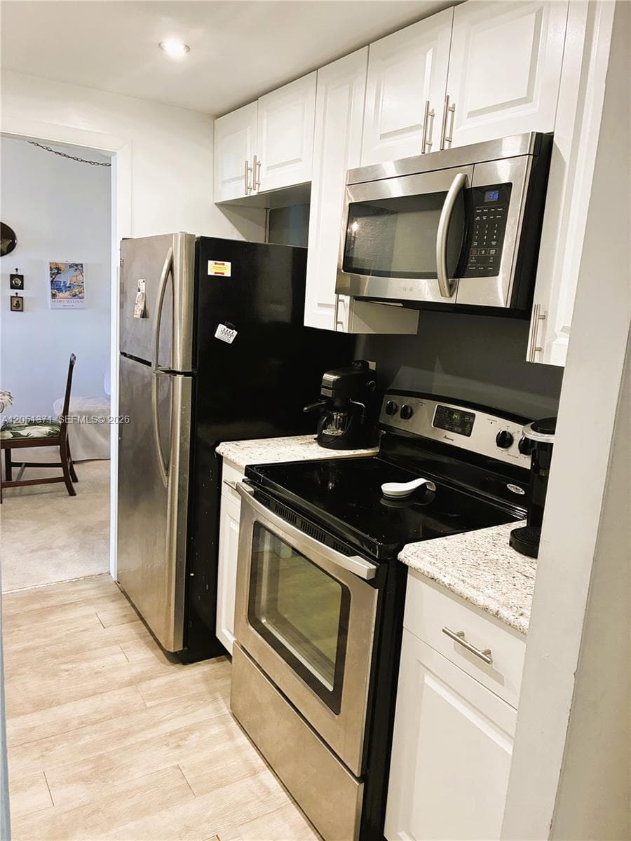 LADO DEL RIO CONDO · #501 in Pompano Beach - Photo 7