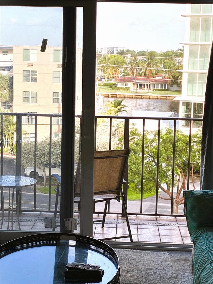 LADO DEL RIO CONDO · #501 in Pompano Beach - Photo 4