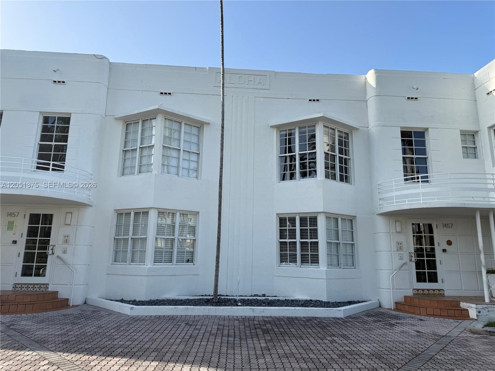 ALOHA CONDO · #203 in Miami Beach - Photo 3