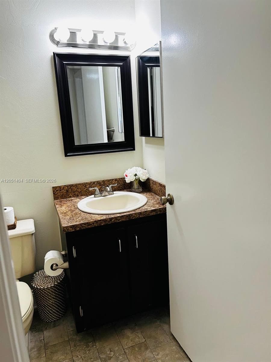 6524 NW 188th Ln photo 15