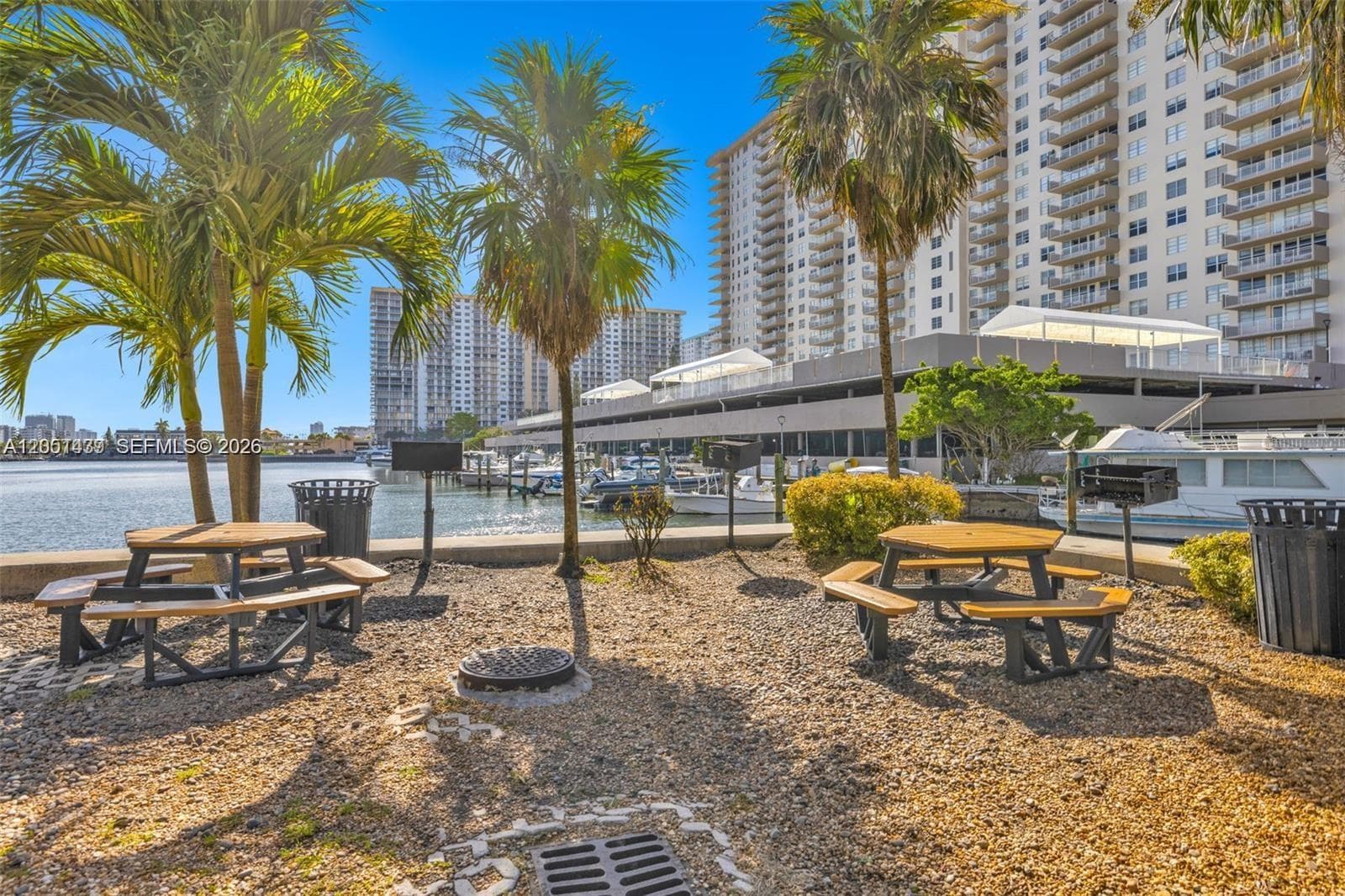 Porto Bellagio · #2814 in Sunny Isles Beach - Photo 36
