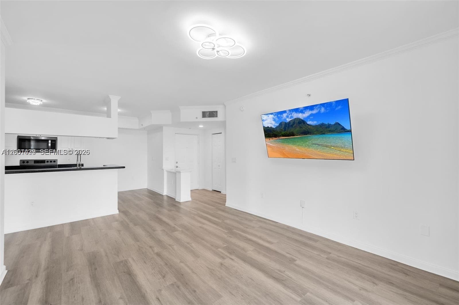 Porto Bellagio · #2814 in Sunny Isles Beach - Photo 9