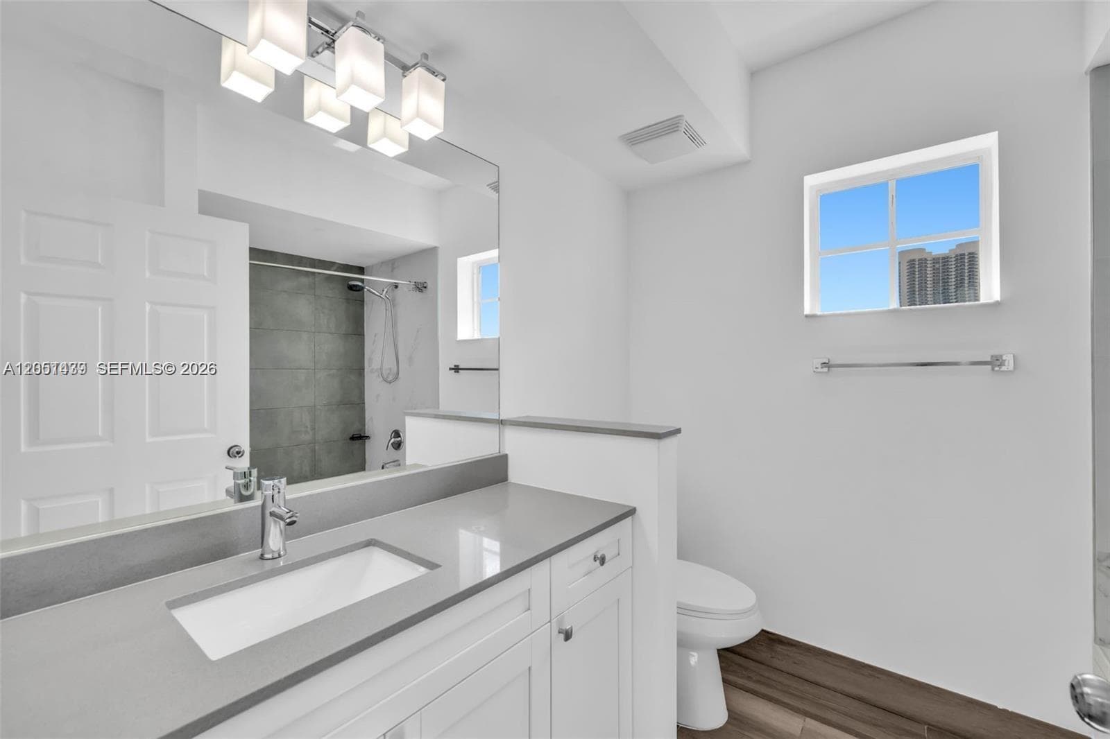 Porto Bellagio · #2814 in Sunny Isles Beach - Photo 25
