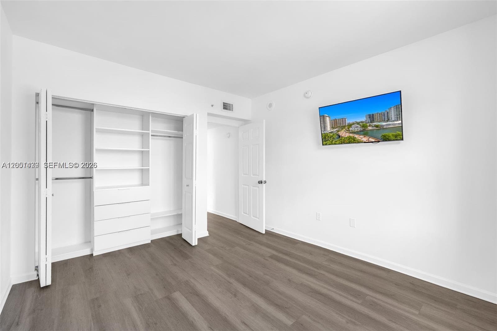 Porto Bellagio · #2814 in Sunny Isles Beach - Photo 21