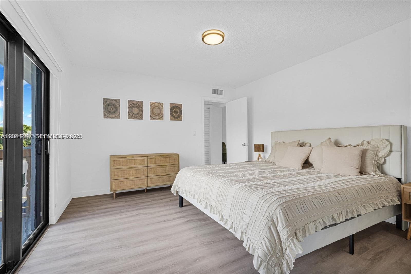 13210 Memorial Hwy · #208 in North Miami - Photo 20