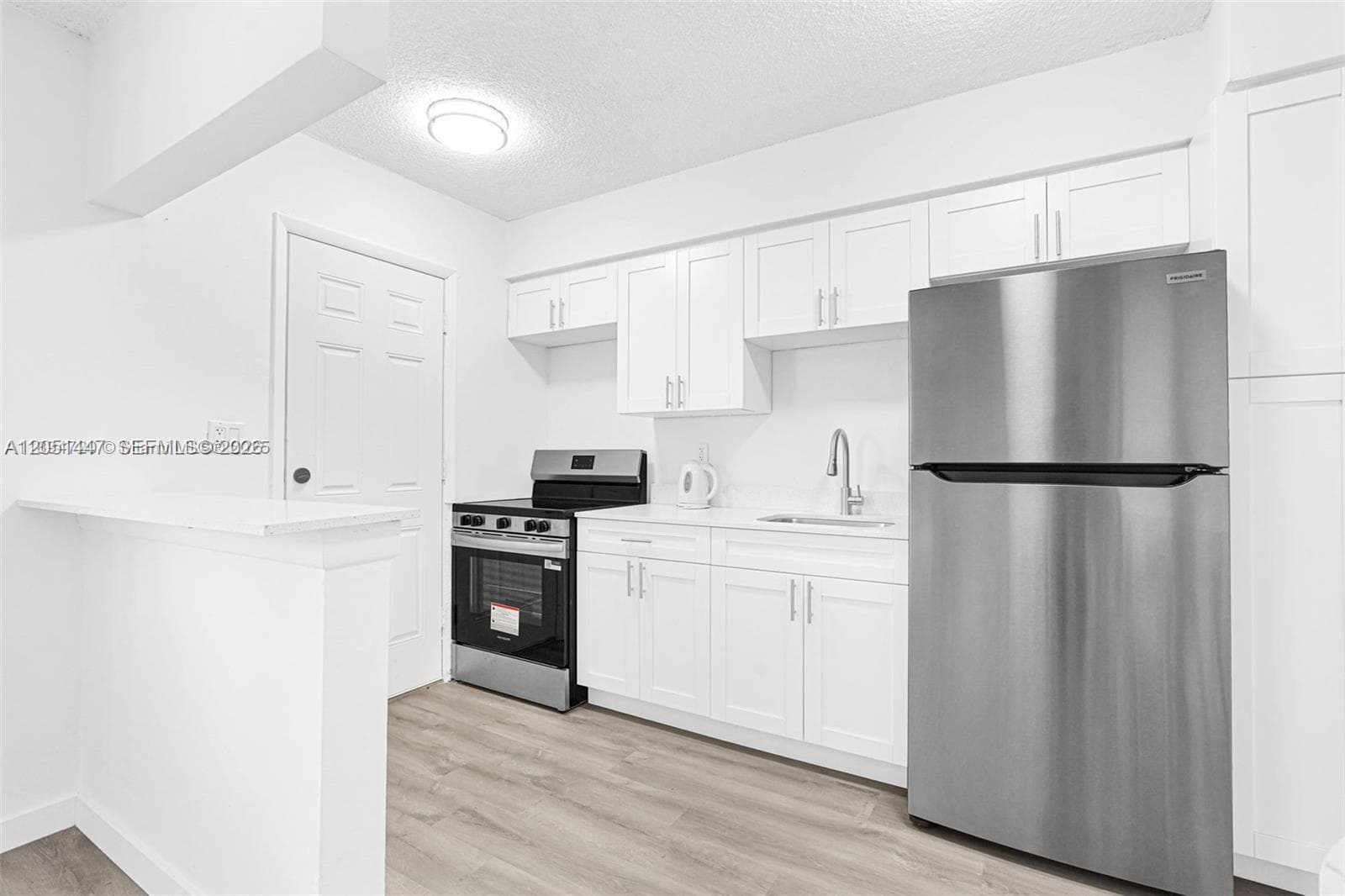 13210 Memorial Hwy · #208 in North Miami - Photo 8