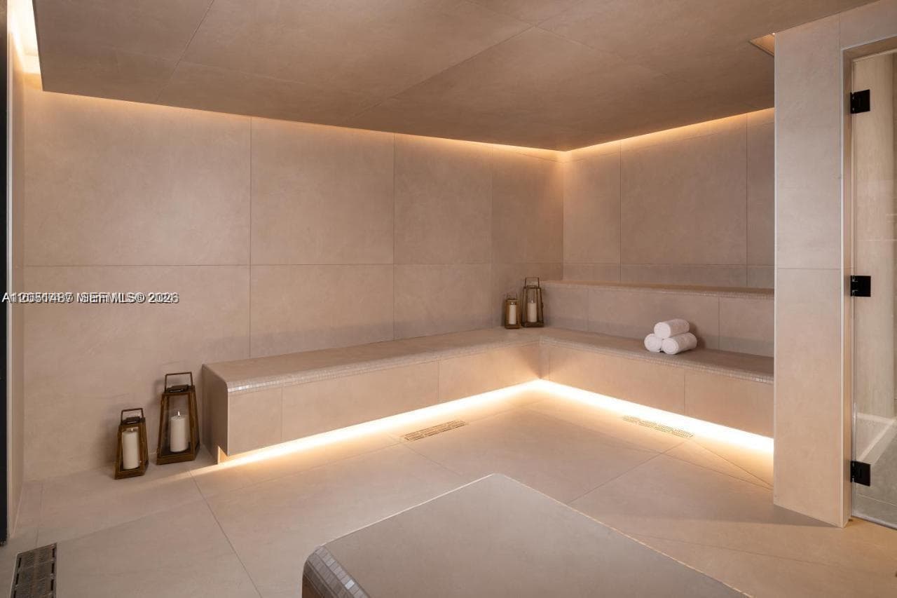 Gale Hotel & Residences (Natiivo) · #2807 in Miami - Photo 12