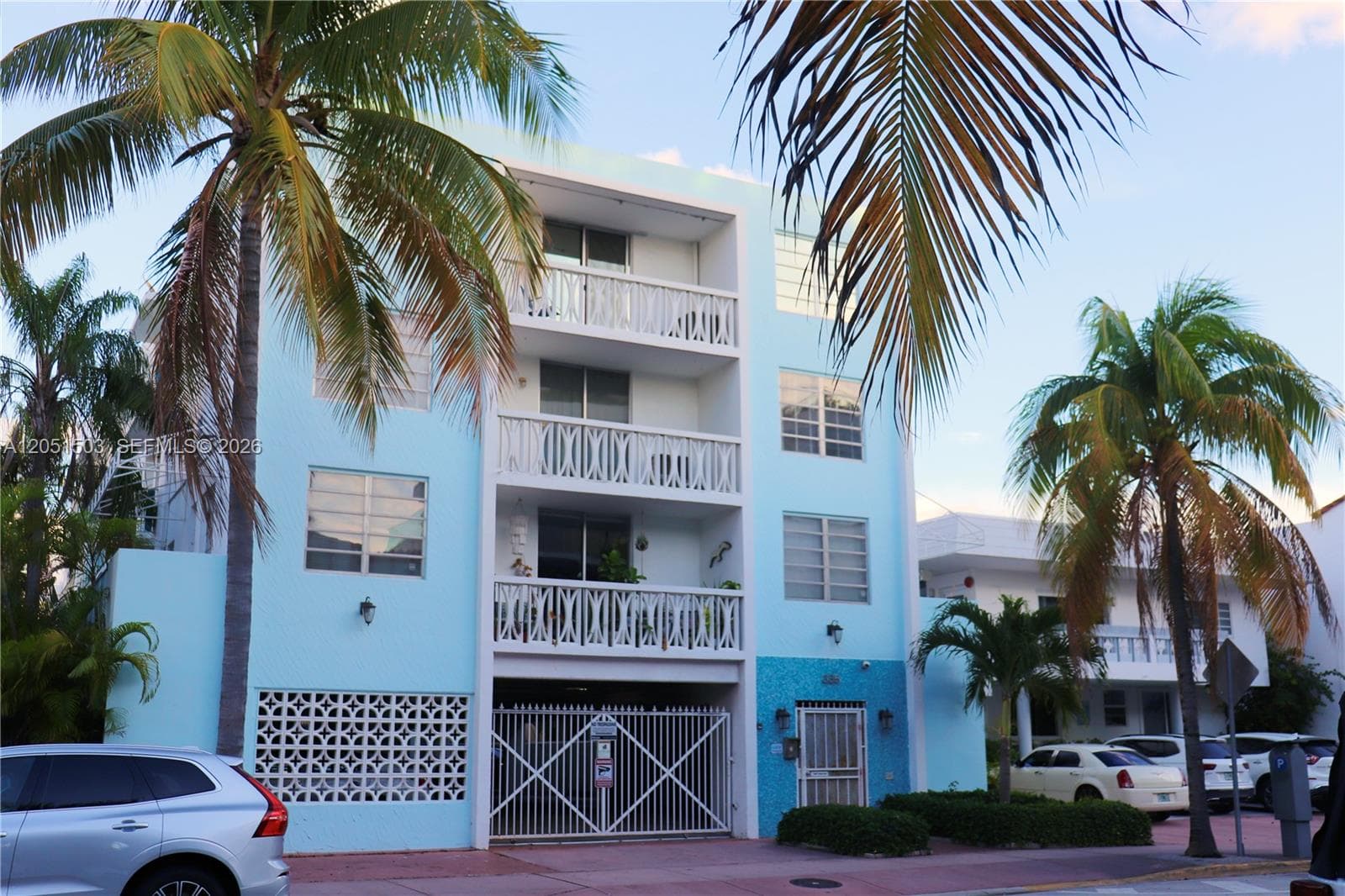COLLINS VIEW CONDO · #203 in Miami Beach - Photo 2