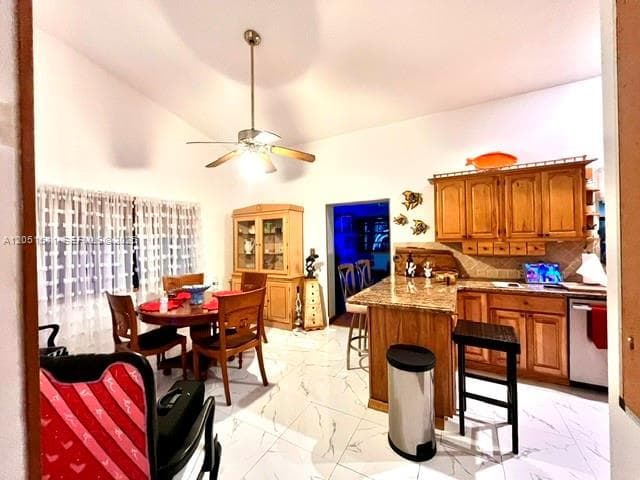 16330 SW 282nd St photo 9