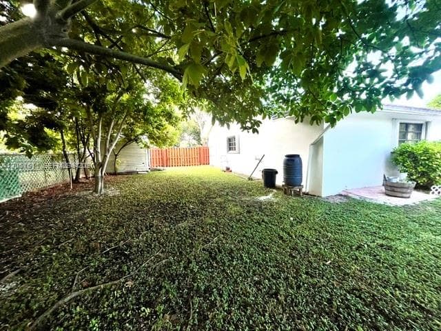 16330 SW 282nd St photo 25