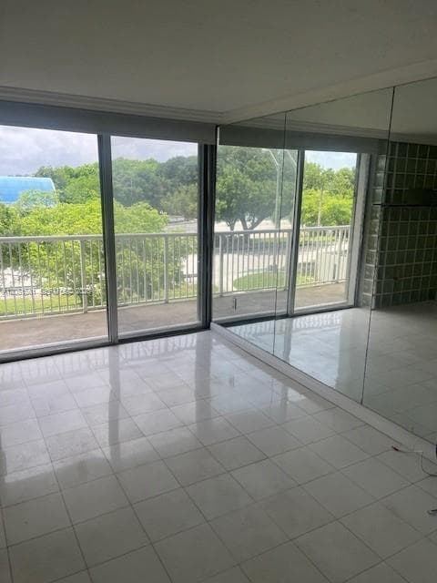 BRICKELL BISCAYNE CONDO · #4I in Miami - Photo 1