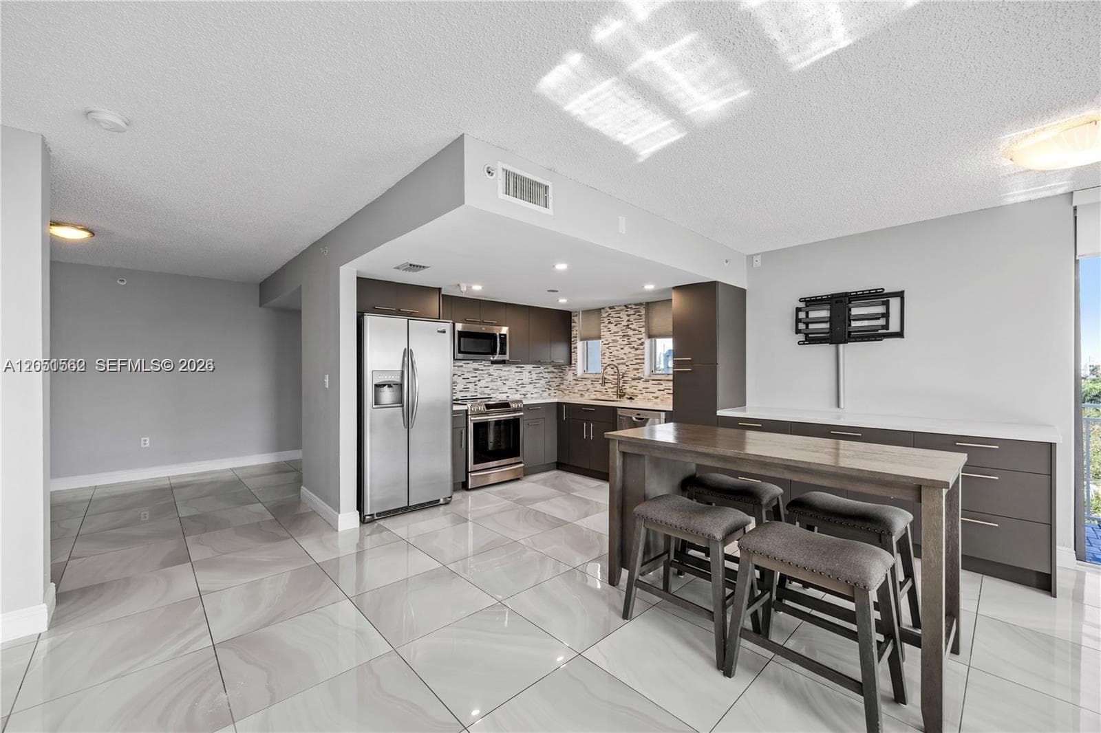 Vista on The Bay · #502 in North Miami Beach - Photo 1