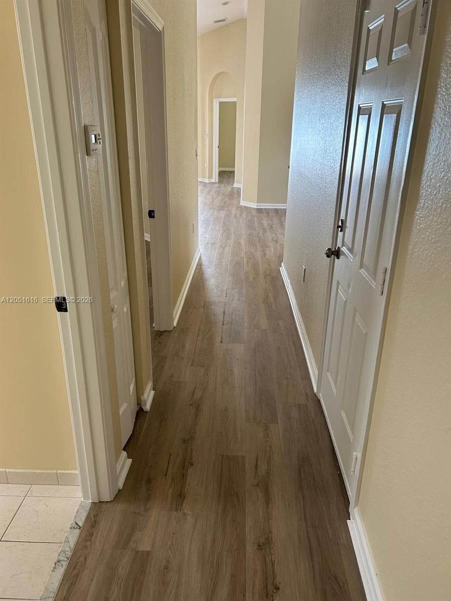 2210 NE 37th Rd #0 photo 9