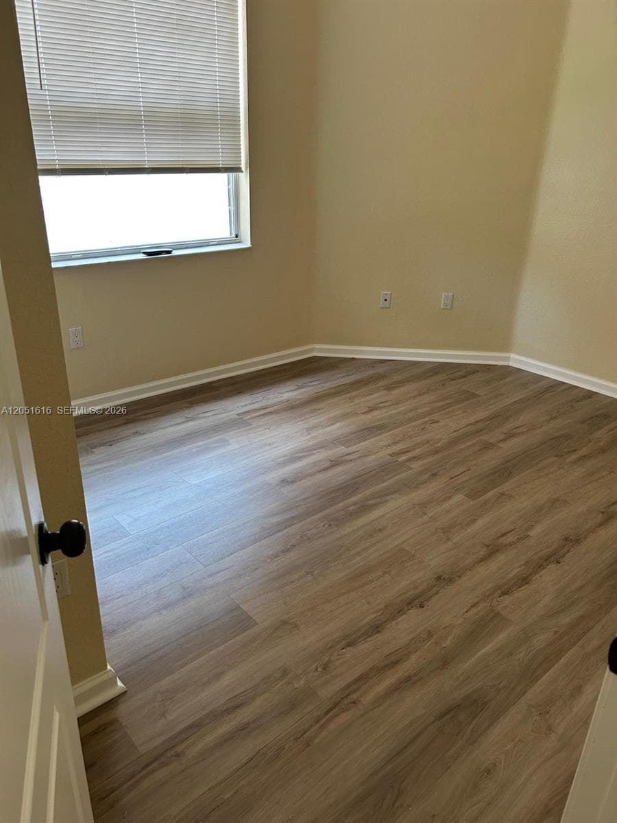 2210 NE 37th Rd #0 photo 14