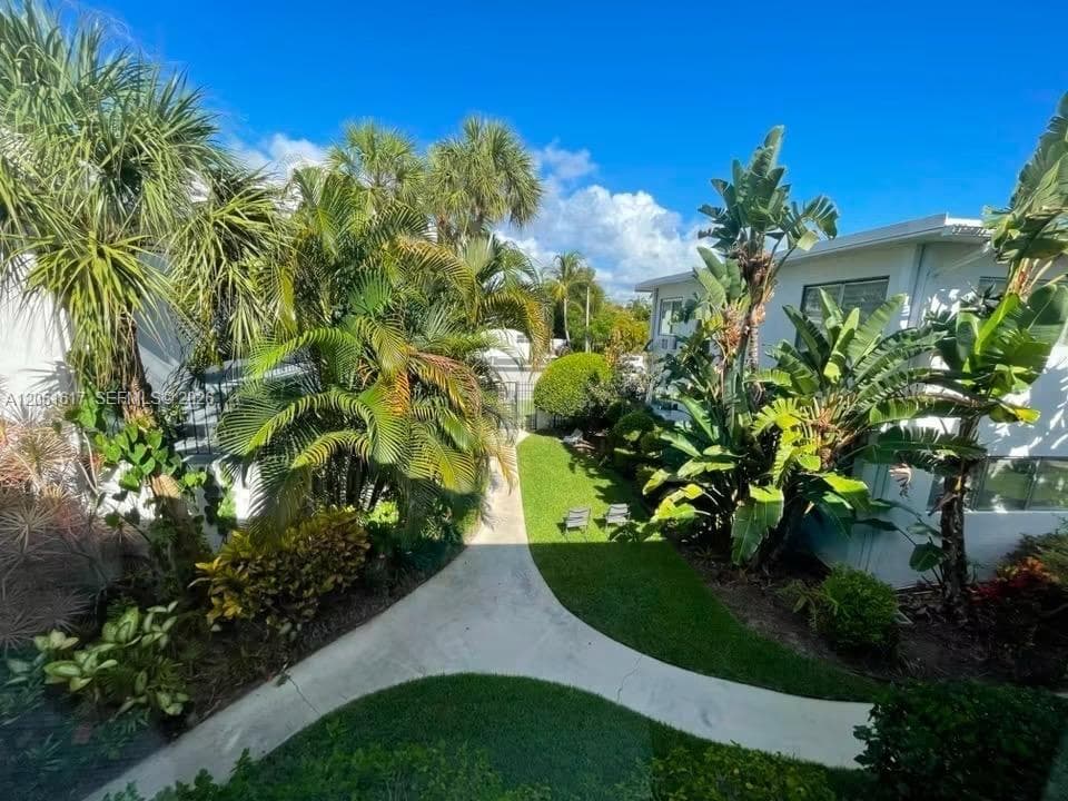 BEACH RIDGE APTS CO-OP · #16 in Fort Lauderdale - Photo 12