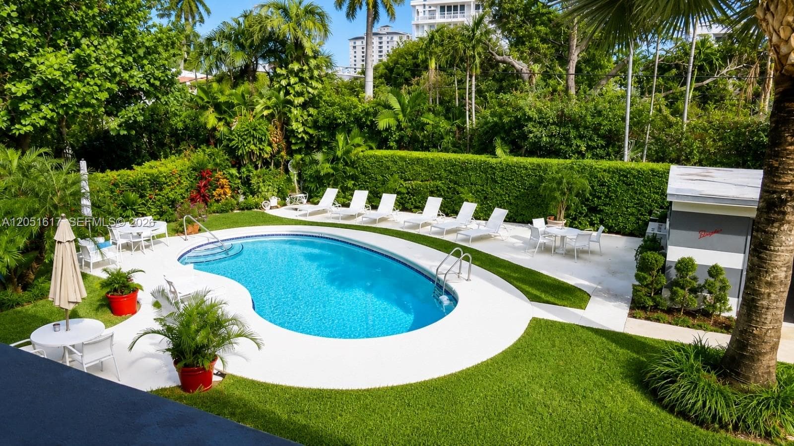 BEACH RIDGE APTS CO-OP · #16 in Fort Lauderdale - Photo 9