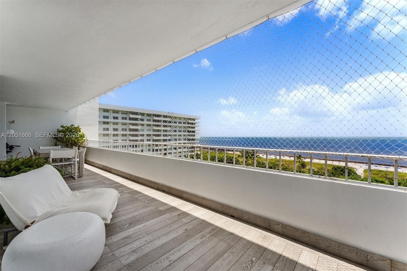 Commodore Club South · #801 in Key Biscayne - Photo 27